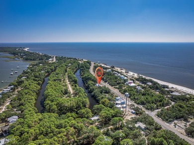 NEWER 2023 BUILT ALLIGATOR POINT GETAWAY! Paid off Solar Panel - photo 38