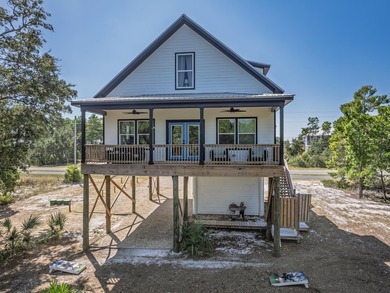 NEWER 2023 BUILT ALLIGATOR POINT GETAWAY! Paid off Solar Panel - photo 39