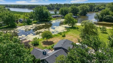ABSOLUTELY STUNNING WATERFRONT CAPE COD! Nestled at the end of a - photo 40