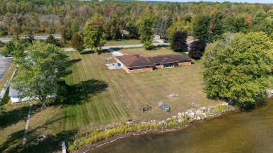 Lake Home For Sale in Houghton Lake, Michigan