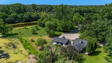 ABSOLUTELY STUNNING WATERFRONT CAPE COD! Nestled at the end of a - photo 41