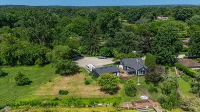 ABSOLUTELY STUNNING WATERFRONT CAPE COD! Nestled at the end of a - photo 42