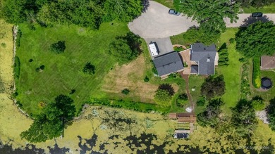 ABSOLUTELY STUNNING WATERFRONT CAPE COD! Nestled at the end of a - photo 44
