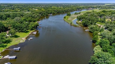 ABSOLUTELY STUNNING WATERFRONT CAPE COD! Nestled at the end of a - photo 48