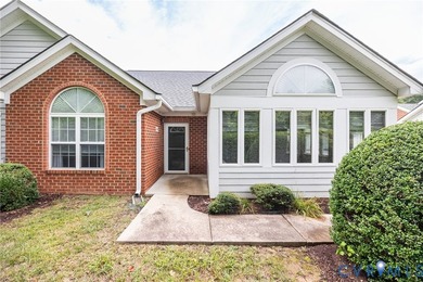 Welcome to effortless, maintenance-free living in the - photo 4