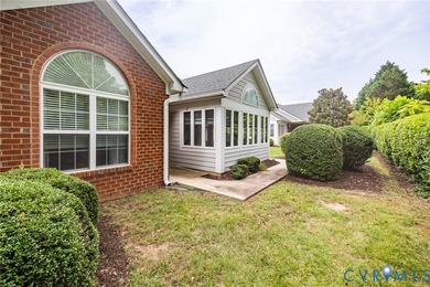 Welcome to effortless, maintenance-free living in the - photo 5