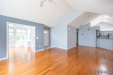 Welcome to effortless, maintenance-free living in the - photo 8