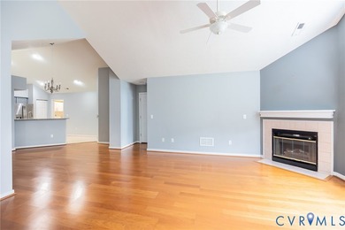 Welcome to effortless, maintenance-free living in the - photo 9