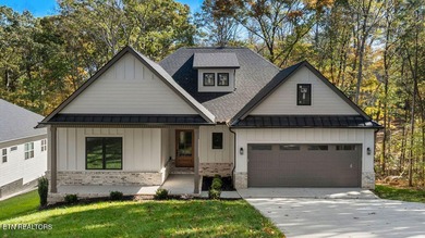 Tellico Lake Home Sale Pending in Loudon Tennessee