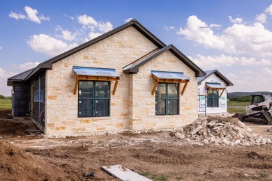 Lake Home Sale Pending in Kerrville, Texas