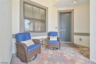 GOLFERS DREAM VILLA in the highly sought after RIVER HALL - photo 2