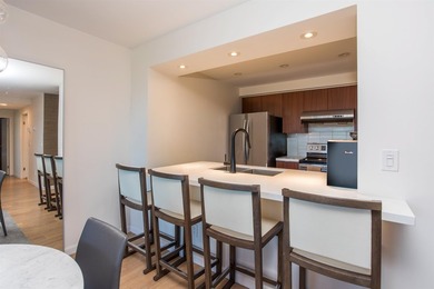 Governor's Tower in Yaletown, this updated 3-bedroom home offers - photo 8