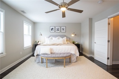 Experience luxury living in the heart of Downtown Rochester! - photo 24