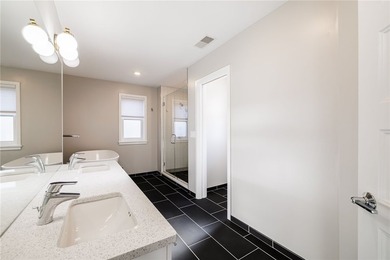 Experience luxury living in the heart of Downtown Rochester! - photo 29