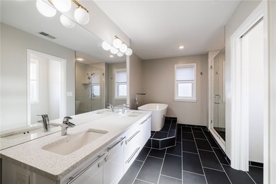 Experience luxury living in the heart of Downtown Rochester! - photo 30
