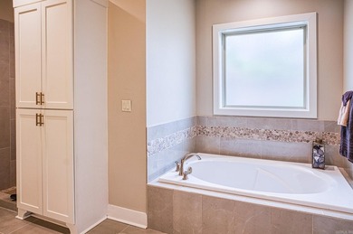 Come see this Fairway Delight located on the #3 fairway of - photo 31