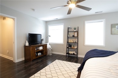 Experience luxury living in the heart of Downtown Rochester! - photo 38