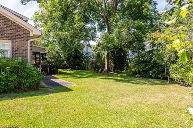 Shadowmoss | 3 BR | 2.5 BA | 2,330 Sq Ft | 0.26-Acre Charming - photo 8