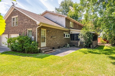 Shadowmoss | 3 BR | 2.5 BA | 2,330 Sq Ft | 0.26-Acre Charming - photo 9