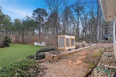 Welcome home to this well-appointed 3-bedroom, 2.5-bath ranch - photo 44