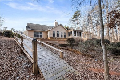 Welcome home to this well-appointed 3-bedroom, 2.5-bath ranch - photo 45