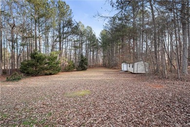 Welcome home to this well-appointed 3-bedroom, 2.5-bath ranch - photo 46