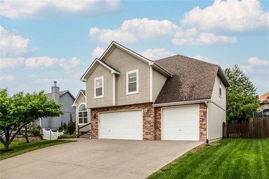 MOVE-IN READY HOME NEAR SMITHVILLE LAKE! You won't want to leave - photo 5