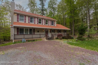 (private lake, pond, creek) Home For Sale in Pocono Lake Pennsylvania