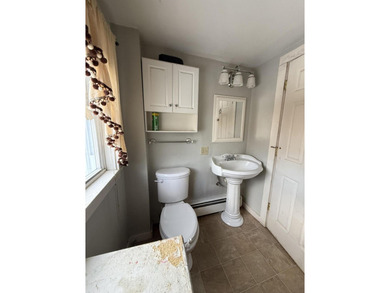 Here's your chance to get your foot in the door of home - photo 4