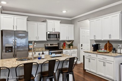 4 Bedrooms - 2.5 Bathrooms - Upstairs Living Room - Granite - photo 12