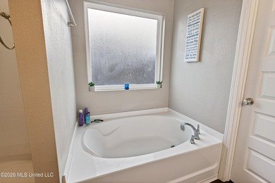 4 Bedrooms - 2.5 Bathrooms - Upstairs Living Room - Granite - photo 20