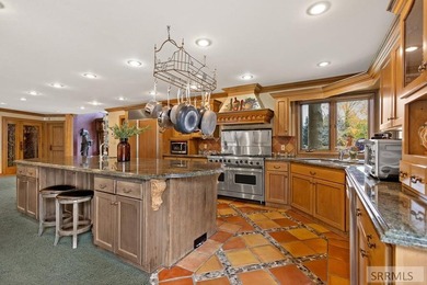 With 18 parcels, including 15 buildable lots and extensive water - photo 21