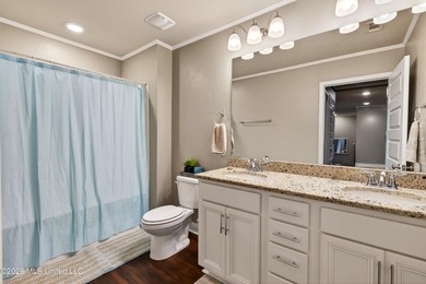 4 Bedrooms - 2.5 Bathrooms - Upstairs Living Room - Granite - photo 30