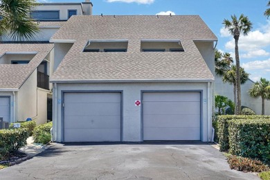 Welcome to Sea Winds, a beautifully maintained beachside condo - photo 1