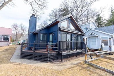 Lake Home For Sale in Houghton Lake, Michigan