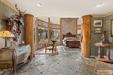 With 18 parcels, including 15 buildable lots and extensive water - photo 32