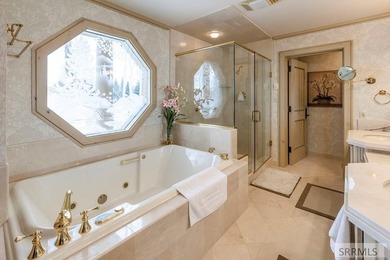 With 18 parcels, including 15 buildable lots and extensive water - photo 41