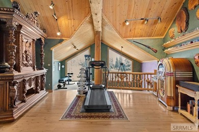 With 18 parcels, including 15 buildable lots and extensive water - photo 47