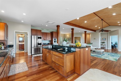 Experience unparalleled stunning views of Kaneohe Bay & the - photo 7