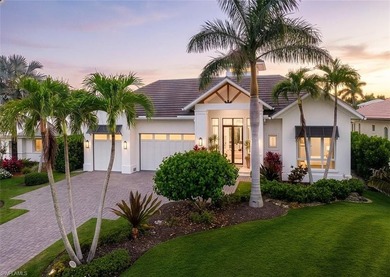 Experience the best of Naples waterfront living in this - photo 2