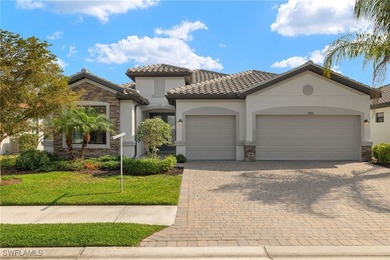 Welcome to 11892 Hickory Estate Circle, a stunning 3-bedroom - photo 3