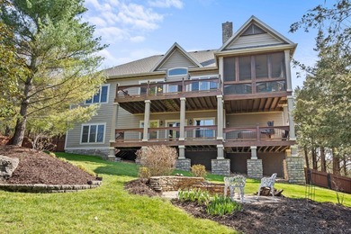6-Bedroom Home with Private Suite in Gated Golf Community - photo 5