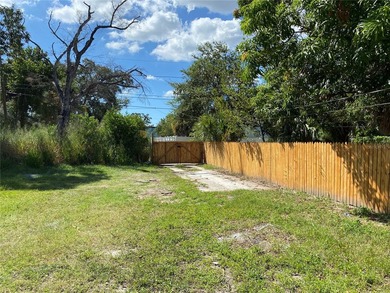 Cash only. Investors! This house has so many great features - photo 5