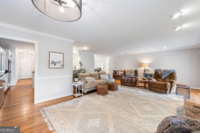Nestled on 18.15 breathtaking acres in the heart of Moreland - photo 12
