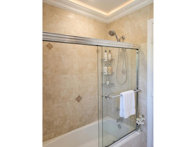 Discover the perfect blend of comfort, space, and convenience in - photo 12