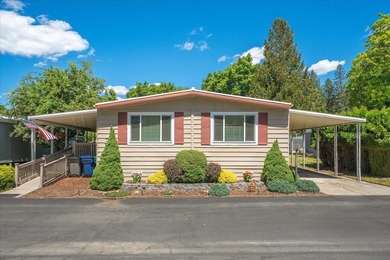 Welcome to Sandy Beach Mobile Villa, one of Liberty Lake's most - photo 4
