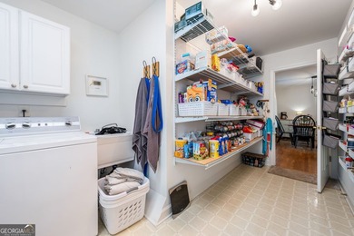 Nestled on 18.15 breathtaking acres in the heart of Moreland - photo 31