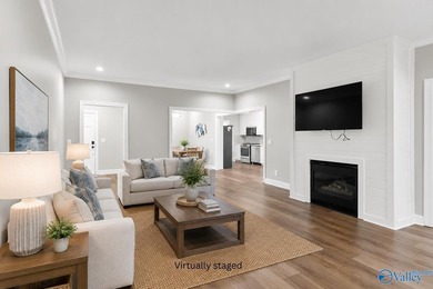 Updated & Move-In Ready, 4BR/3BA home in the Cherokee Ridge golf - photo 5