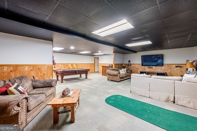 Nestled on 18.15 breathtaking acres in the heart of Moreland - photo 48
