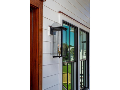 Owner/Agent Designed by award-winning local architects Clancy - photo 9